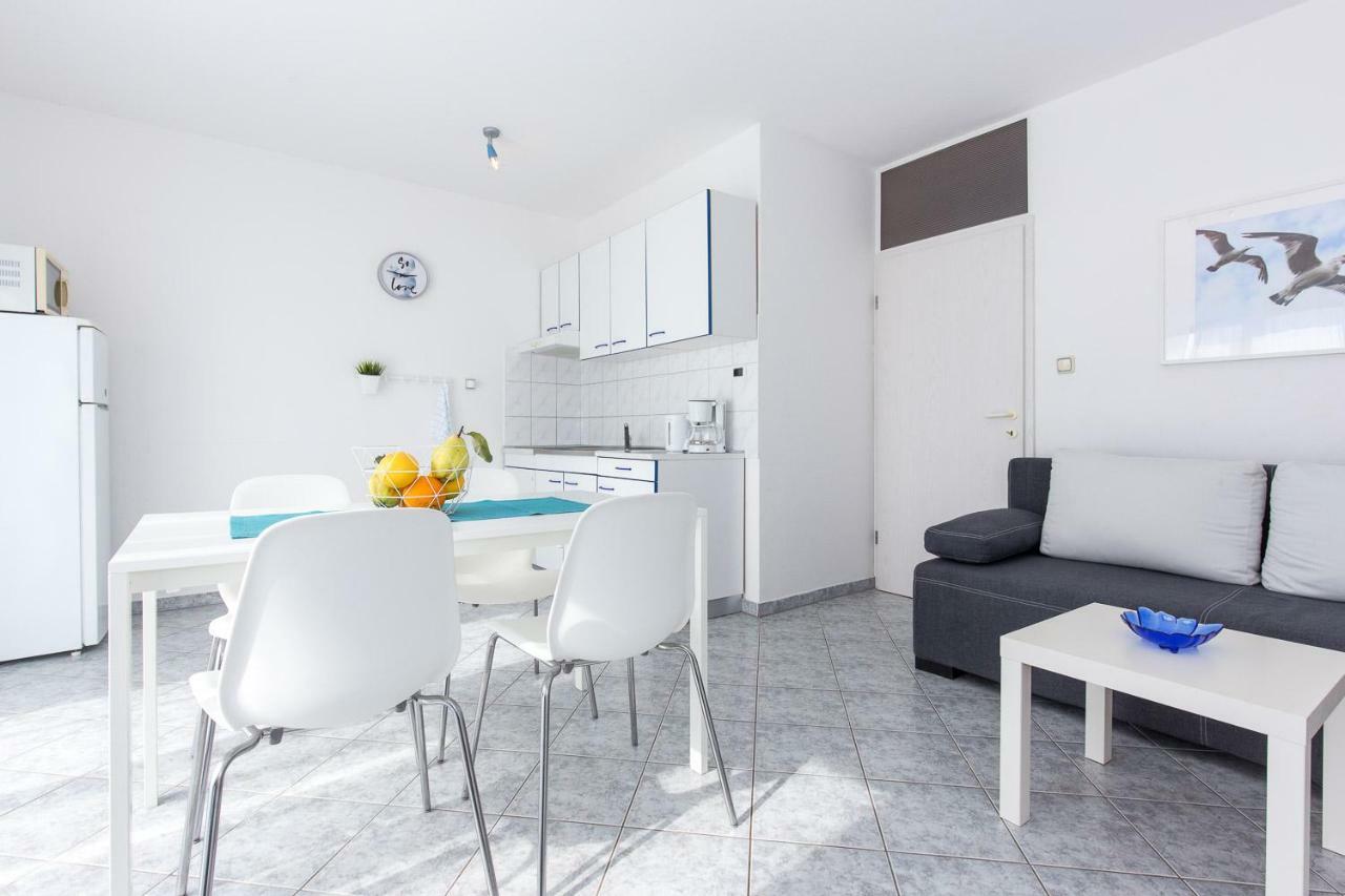 Apartments Krajina Novi Vinodolski Exterior foto